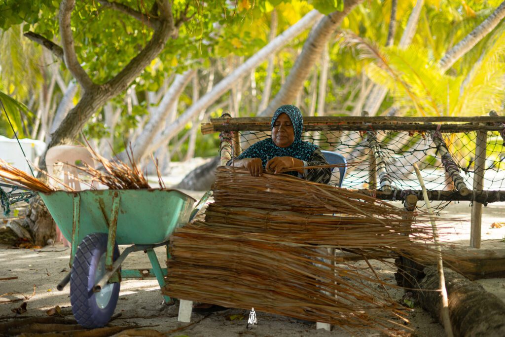 HDh Naivaadhoo Fangi Vinun
