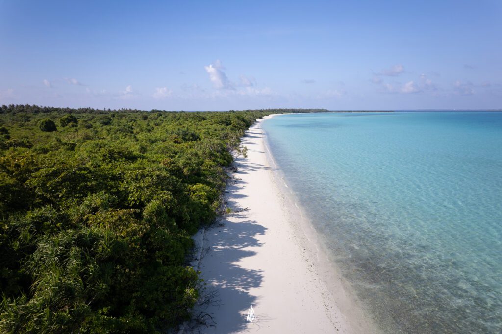 HDh Nolhivaranfaru Aerial