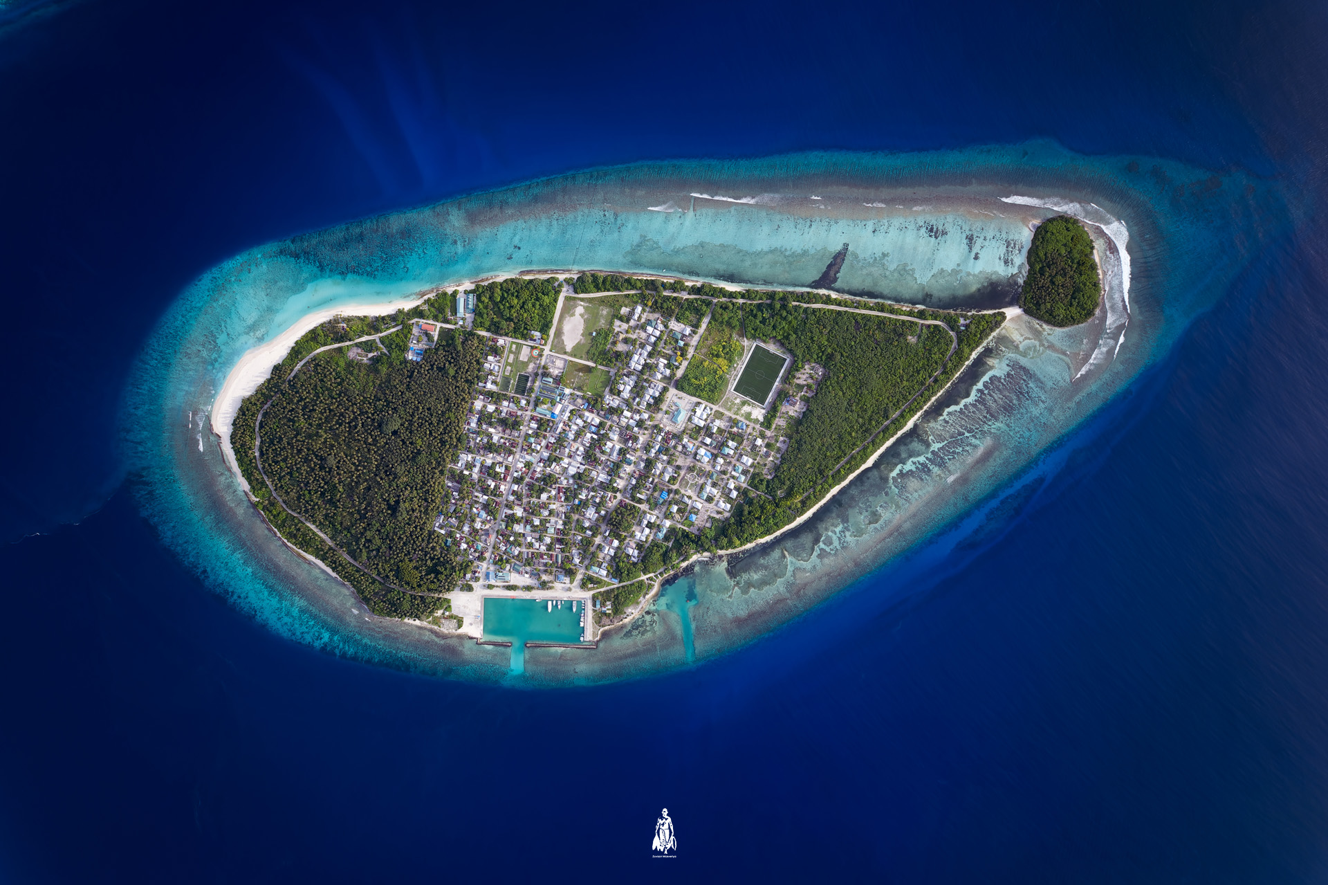 Sh Kanditheemu Aerial Full Shot